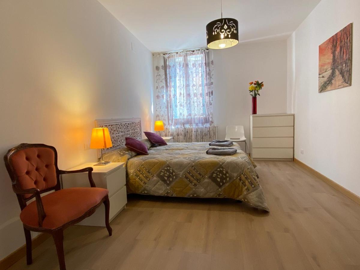 Mori 3, In Centro Storico Di Apartament